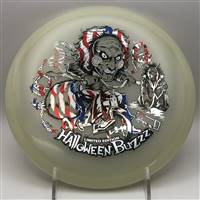 Discraft Mega Glo Buzzz 179.4g  - 2026 Discraft Halloween Buzzz